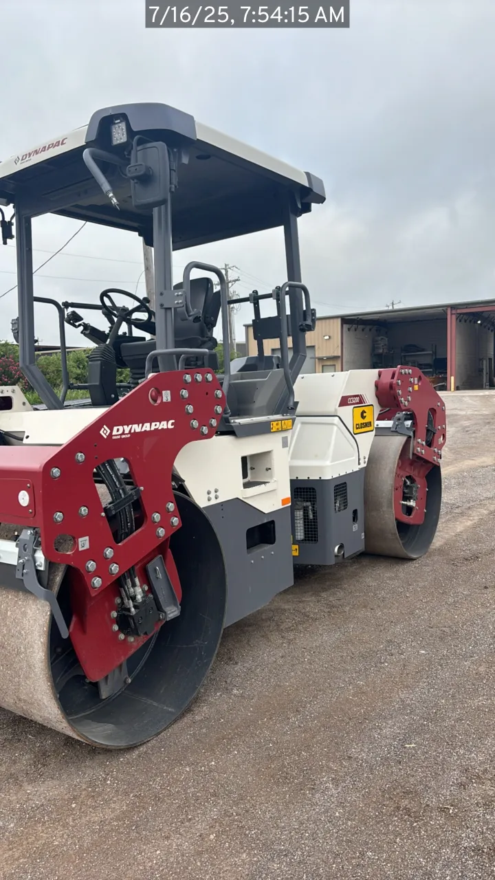 DYNAPAC CC3200