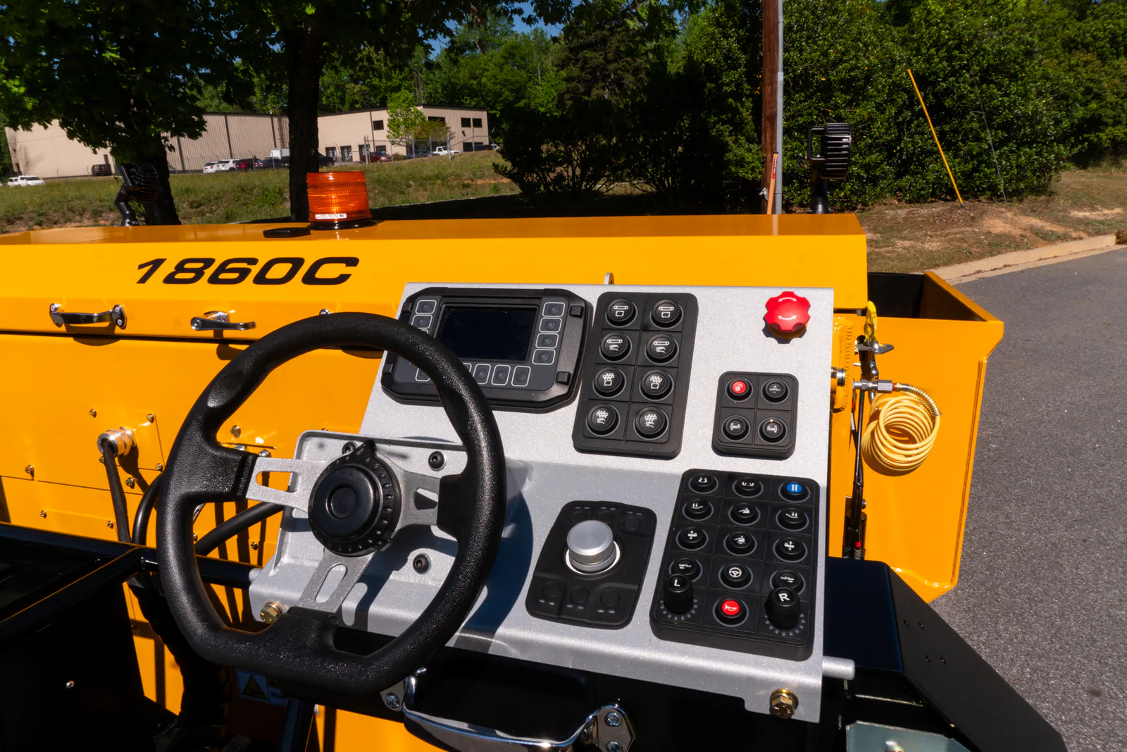 Mauldin 1860C screed and paving system