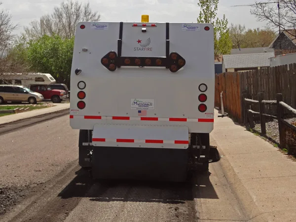Starfire S-4XXL sweeping road millings rear view