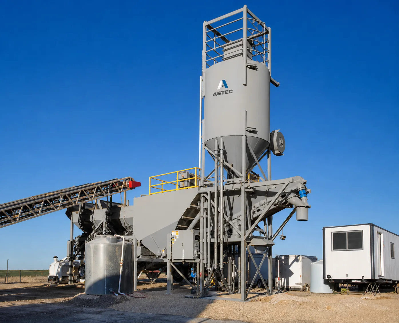 CON-E-CO LO-PRO concrete plant cement silo and batching equipment